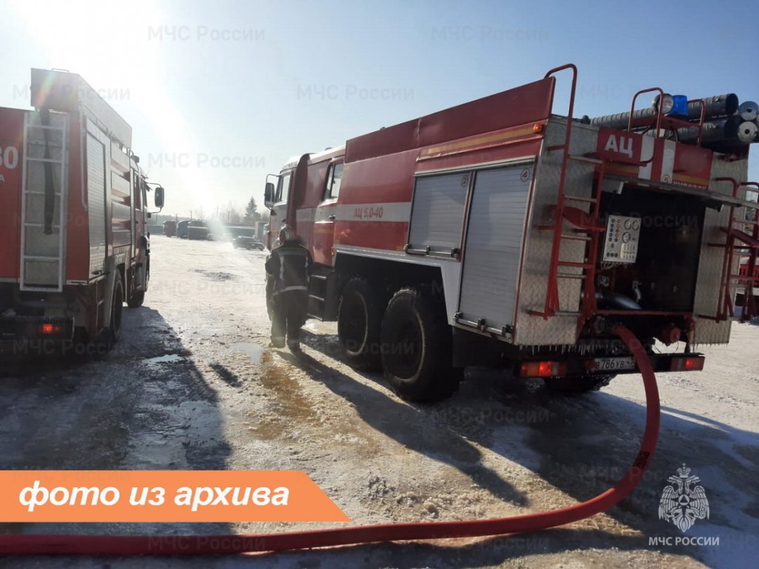 Пожарно-спасательные подразделения Ленинградской области локализовали пожар в Сланцевском районе